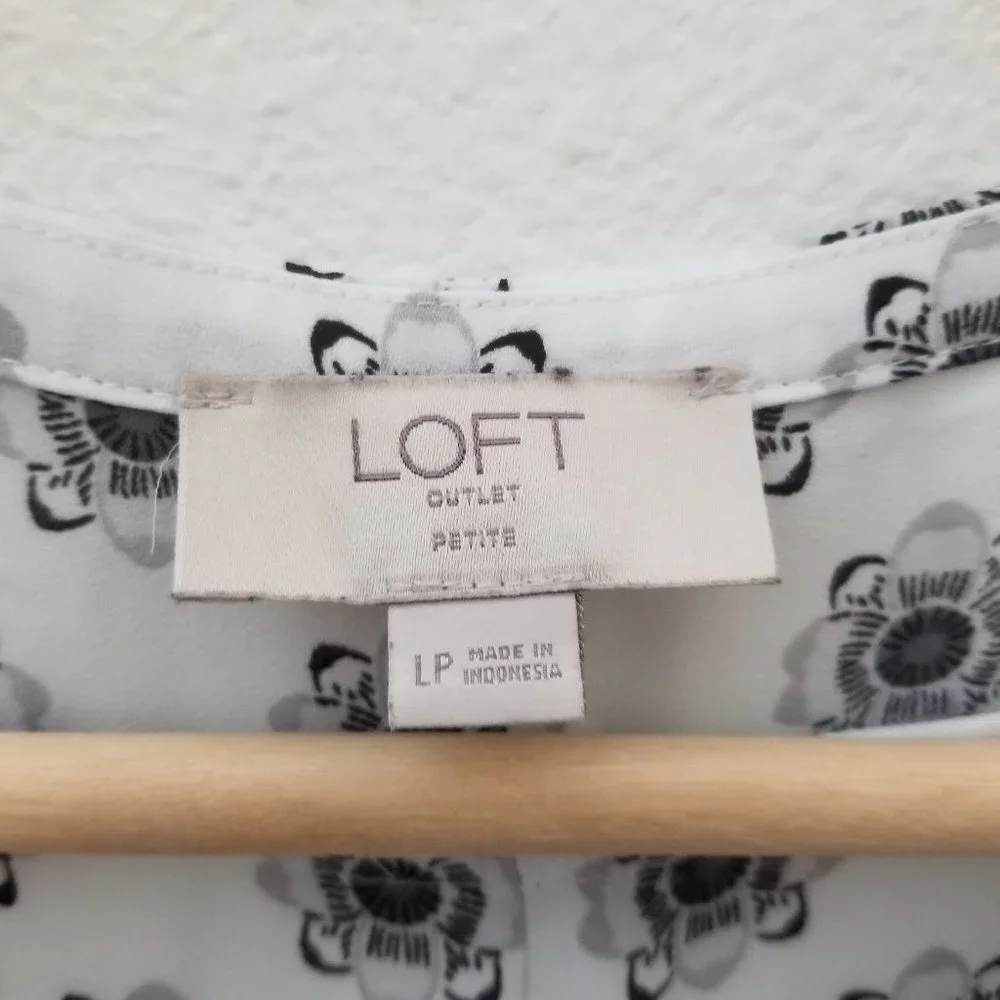 LOFT Outlet Ann Taylor White Floral Print Sleeveless Blouse Size Large - Picture 5 of 6